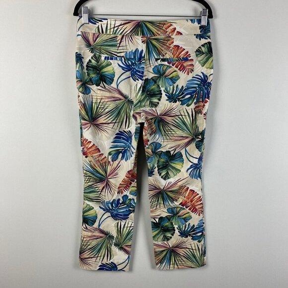 Chicos Pants Womens 0 US 4 Secret Stretch Palm-Print Straight-Leg Crops - Picture 4 of 9